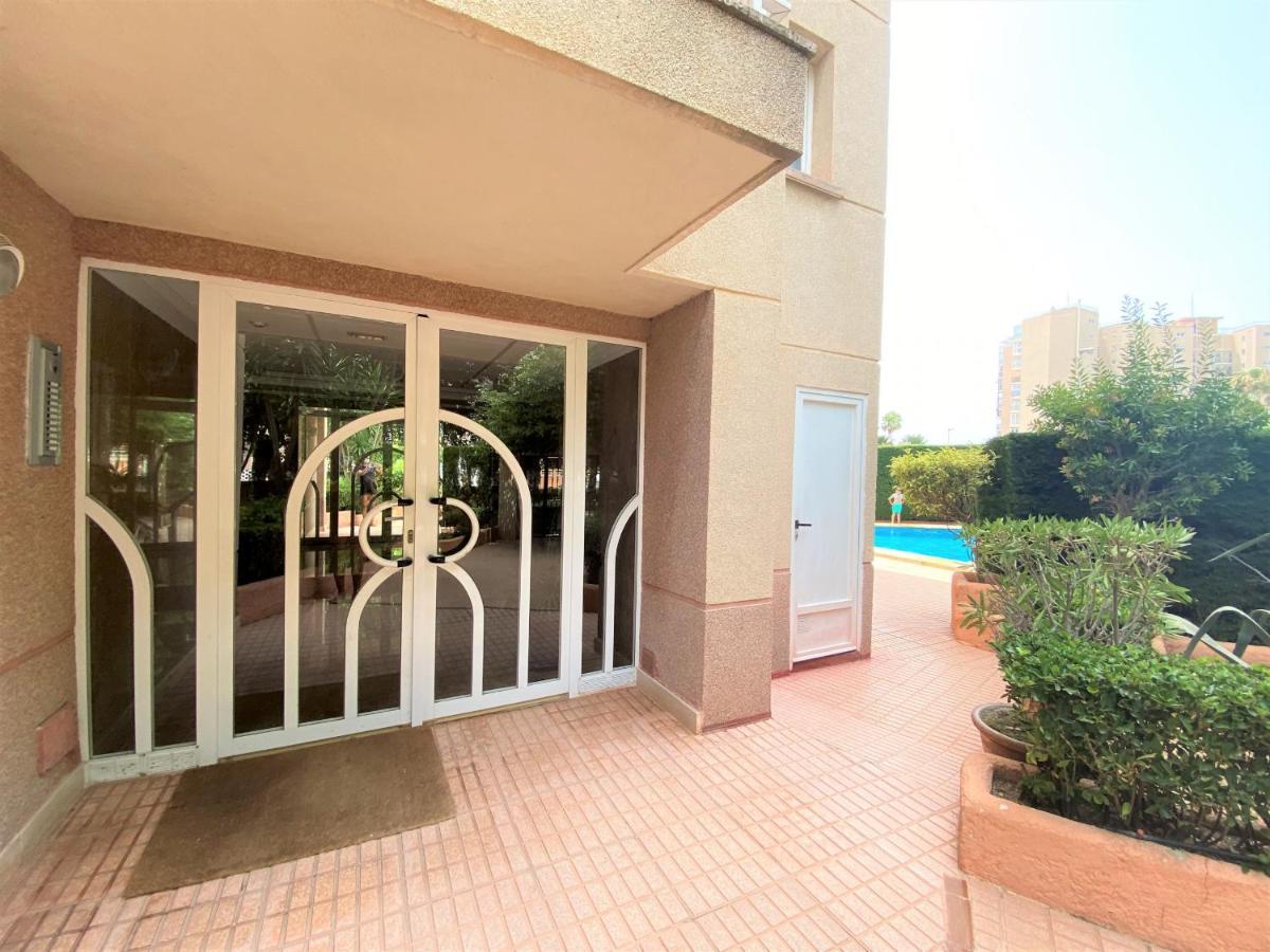קלפה Apartamento A 50M De La Playa מראה חיצוני תמונה